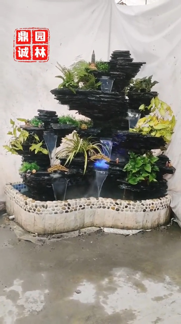 黑色英石片石堆砌独特庭院假山盆景流水造景设计试水效果