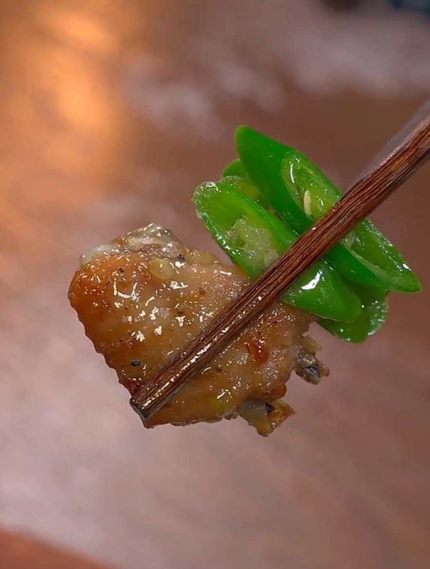 四川江湖菜的扛把子,就是这个麻香四溢的花椒鸡