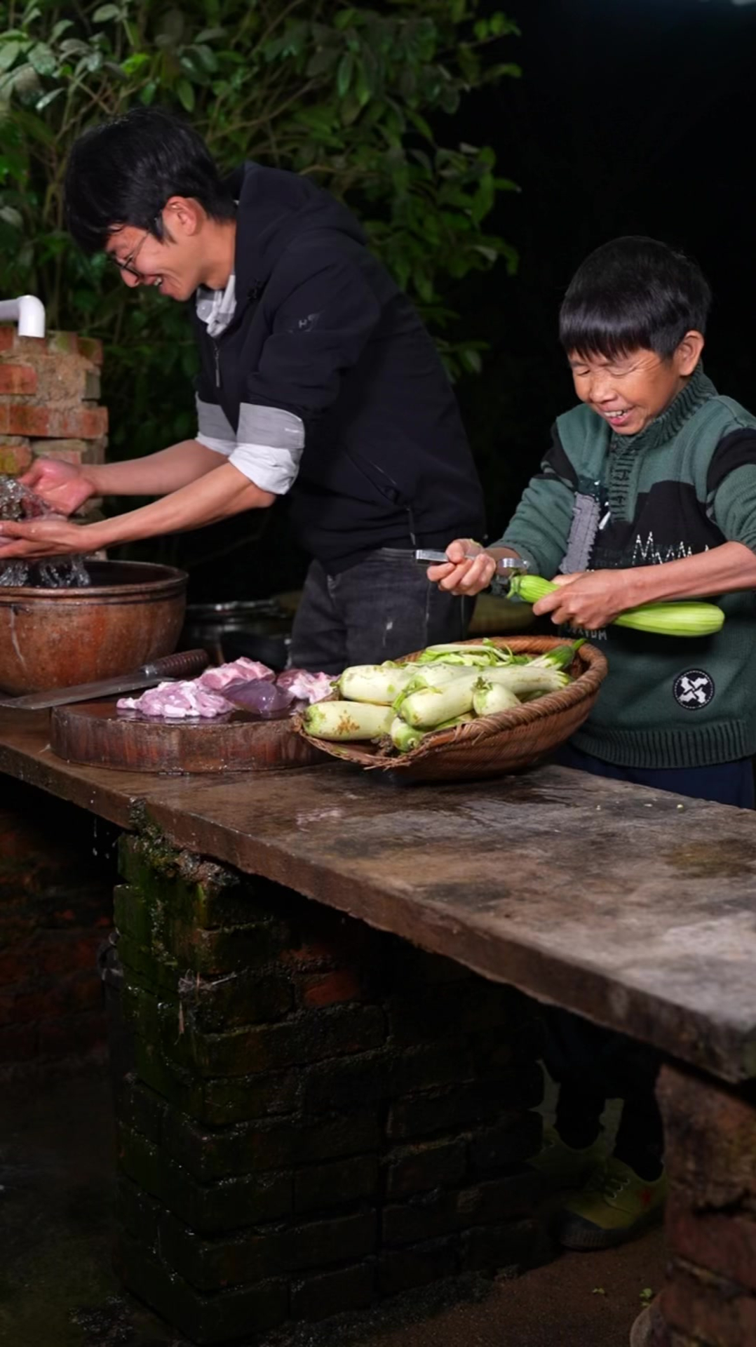 谷雨过后,万物生长,农家辛苦后的洗手羹汤,踏实而滋润