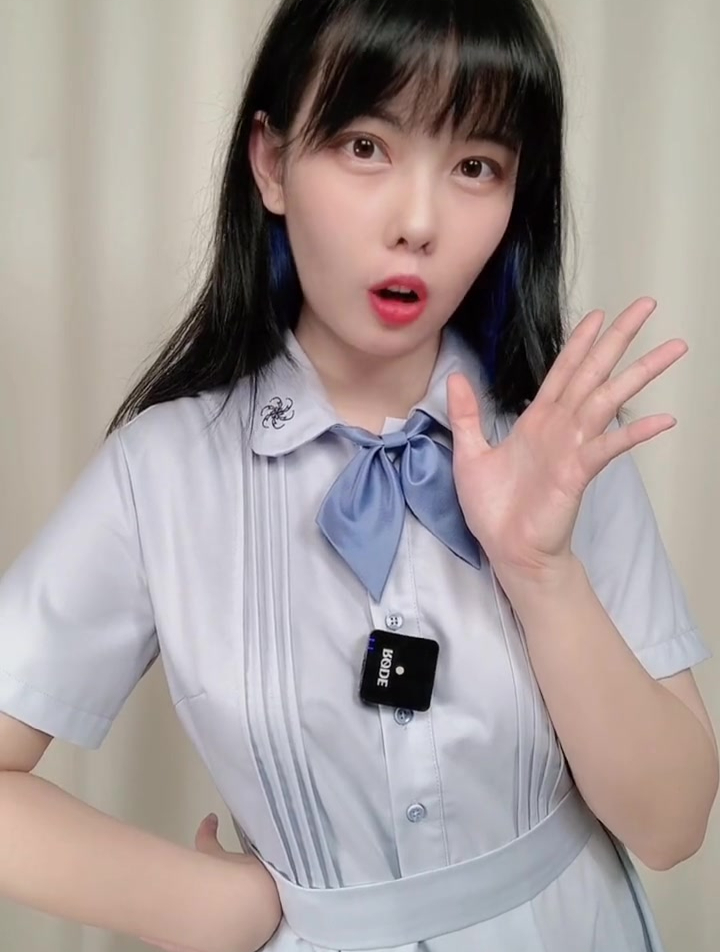 jk御茶家连衣裙测评来了～虽然夏天已经没了搭开衫也很温柔好看呀