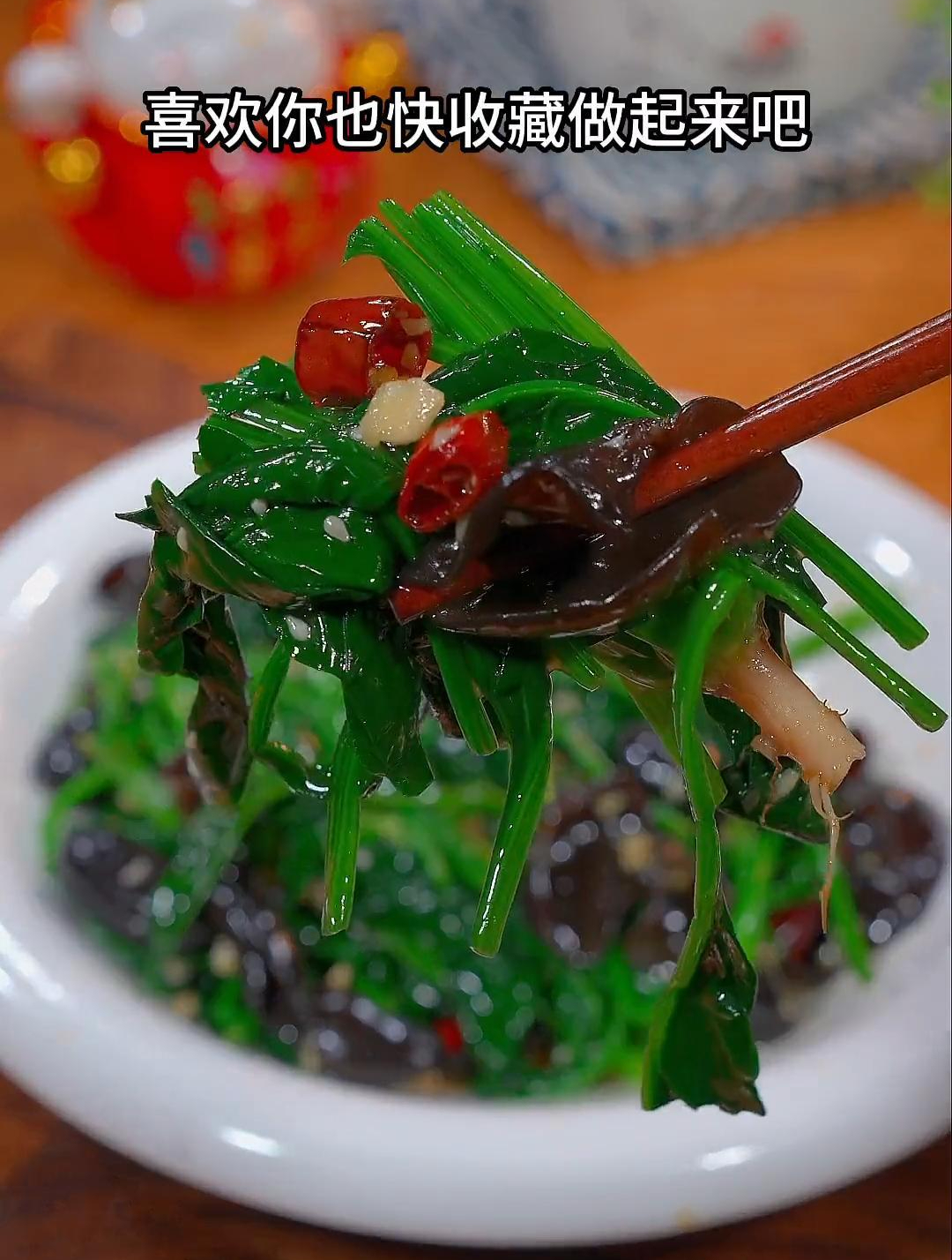 凉拌菠菜的家常做法