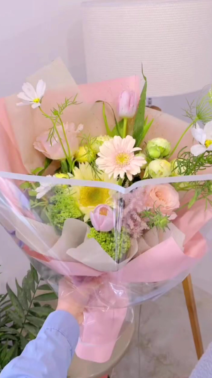 奶油向日葵花束来啦～
