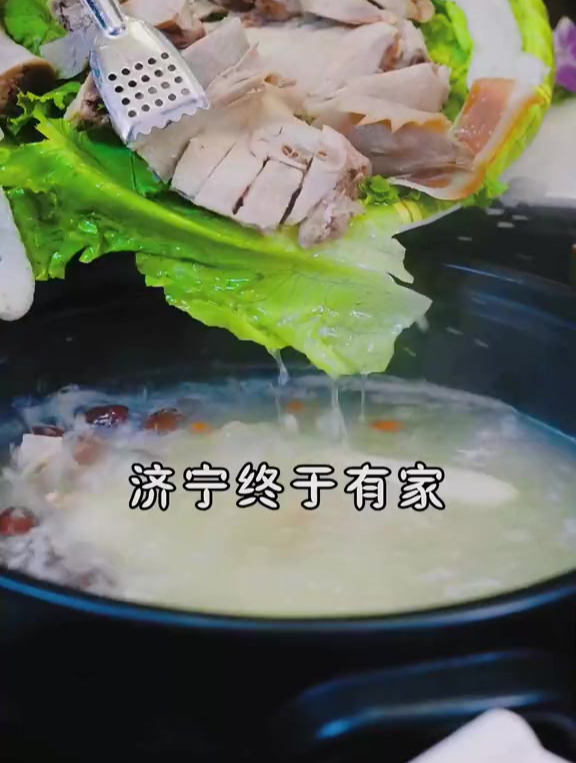 火锅 夏天照样烫火锅!