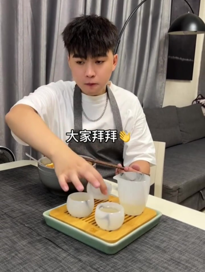 花费了26.9做了个肥牛盖饭 一个人的时候也要好好吃饭