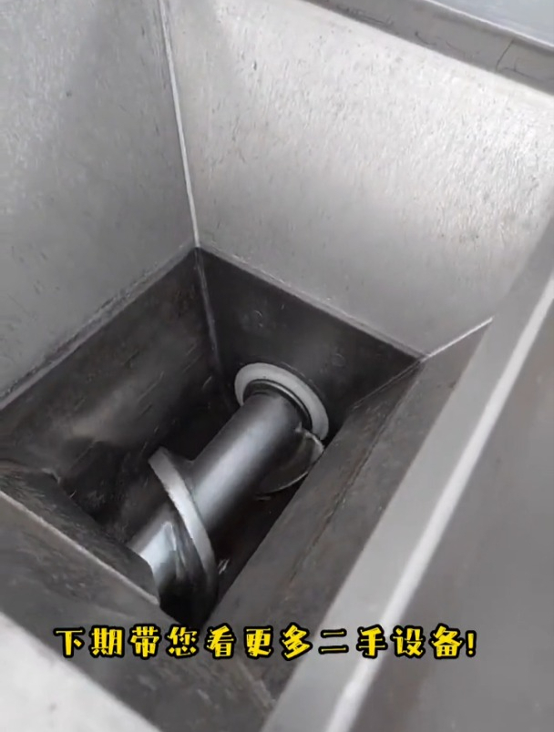 带客户试机一台骨肉分离机,支持试机后上岗