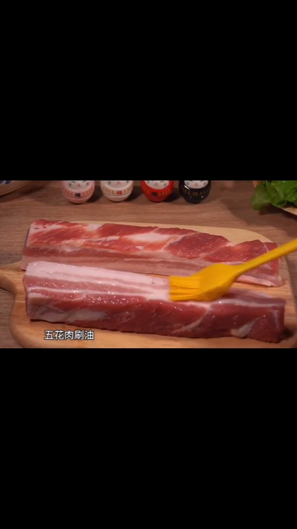 让我来教你做个简单的美食来学学吧