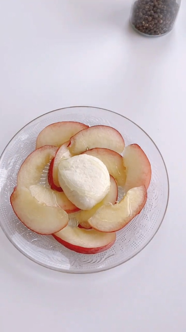 水牛芝士球沙拉,你们喜欢吃吗?