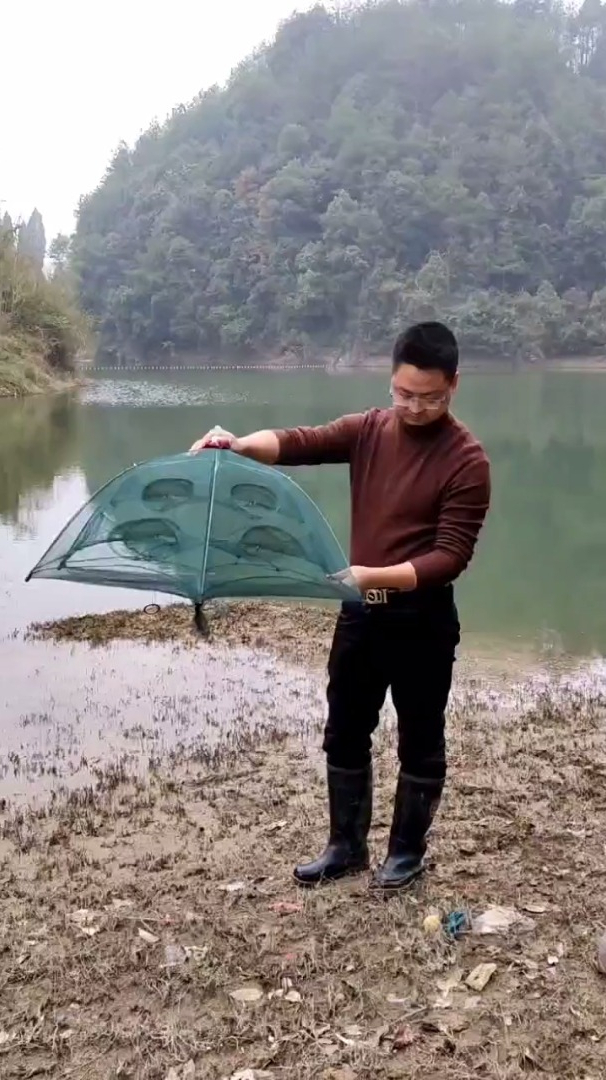 这样的折叠伞笼,让你不得不爱,轻松捕鱼!