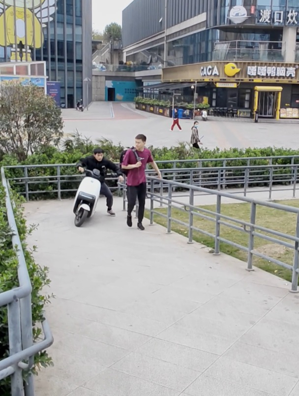 顶级猎人往往以猎物的形态出现!