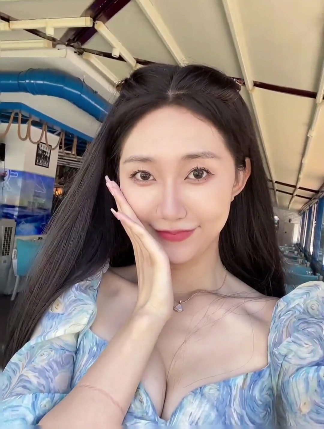 羊了个羊通关和我你选吧