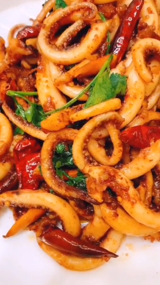 鱿鱼须好吃的做法来喽 香辣爽口 非常美味 也是年夜大菜