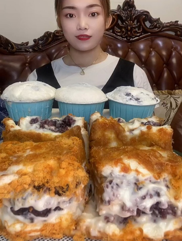甜品治愈一切不开心,雪媚娘和酱多多,是你喜欢的味道吗?