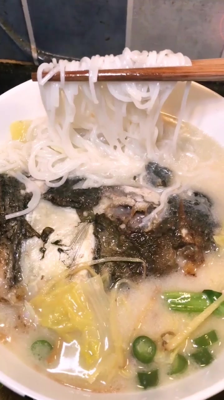 鱼头像我这样做既简单又好吃