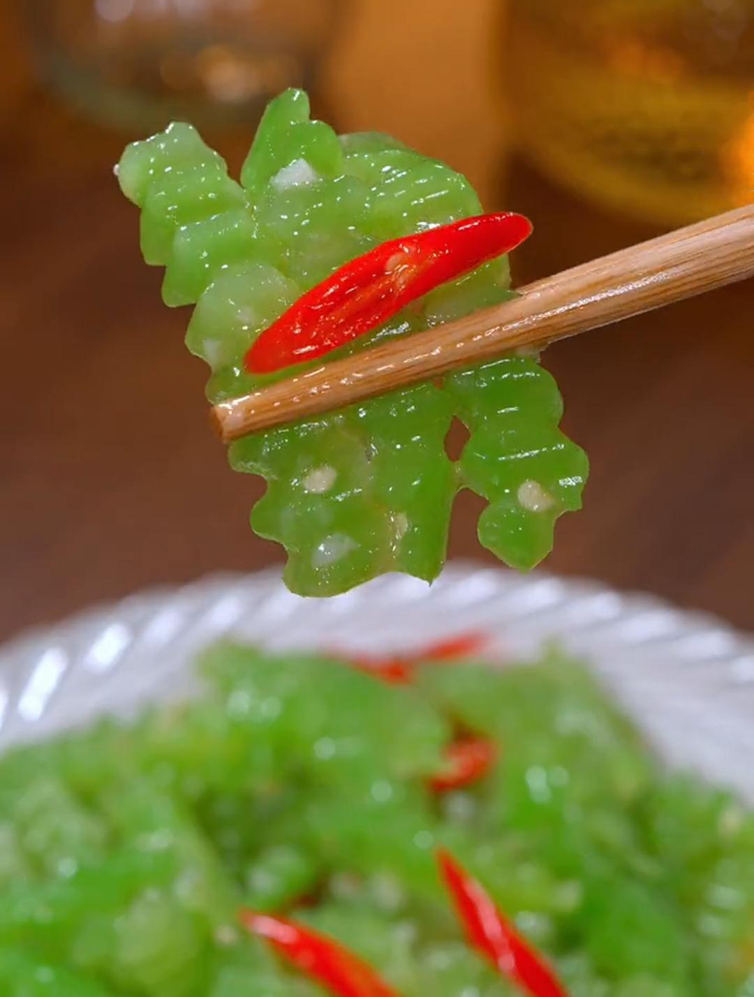 这样做的清炒莴笋,清脆爽口,好看又好吃