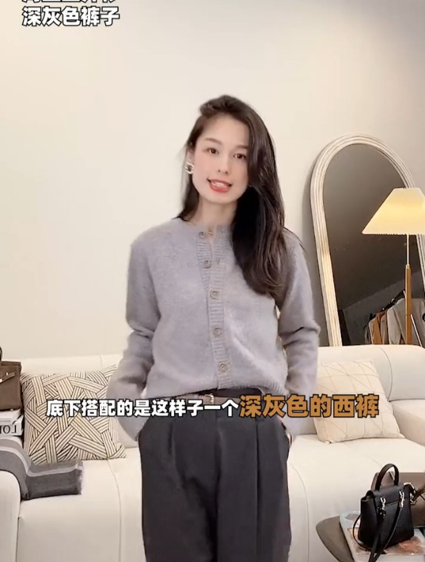 品牌撤柜女装低至一折,正在直播中,点头像进哟!