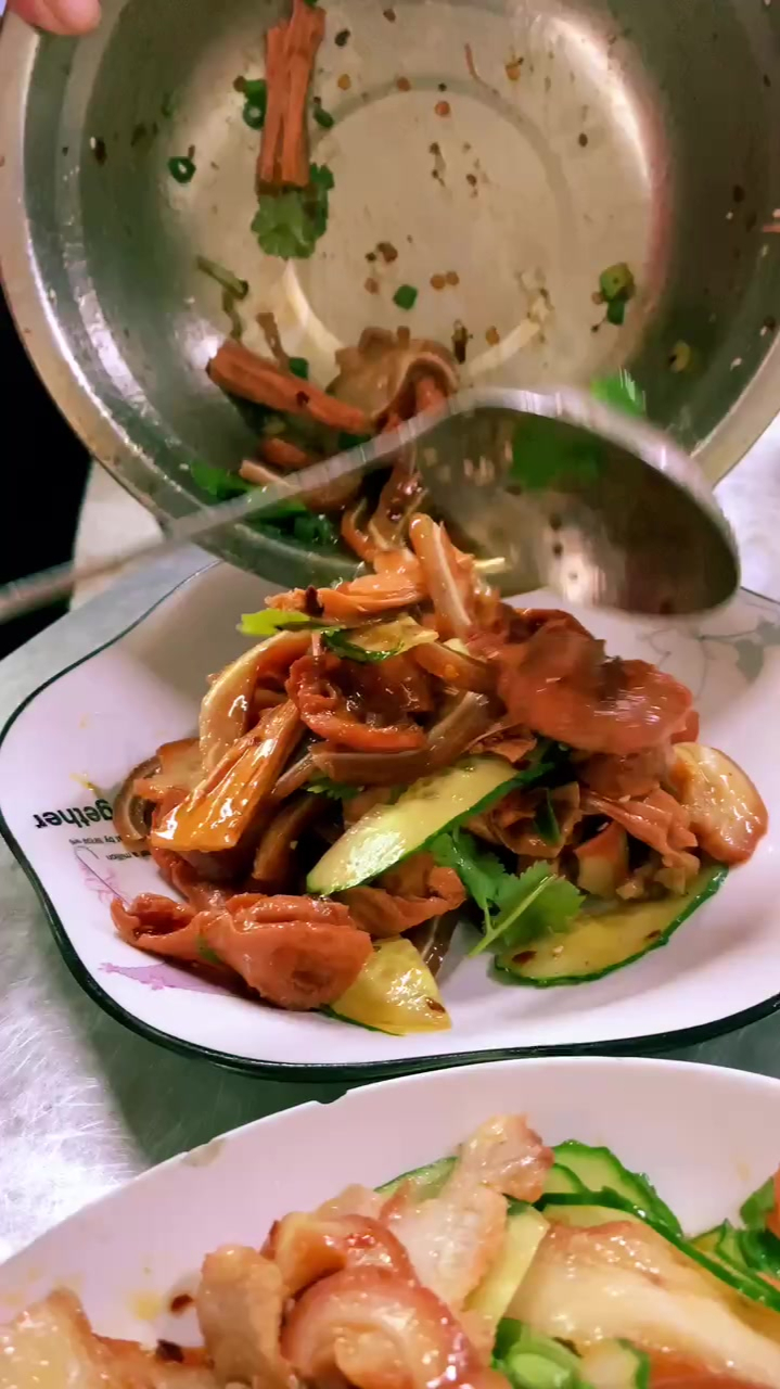 想做卤菜,卤水怎么制作,可以保存多久呢