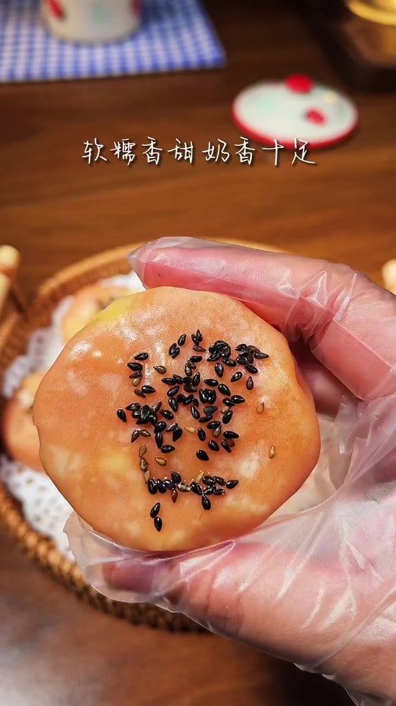 没想到红薯还能爆浆,一张饺子皮做的红薯芝士小饼