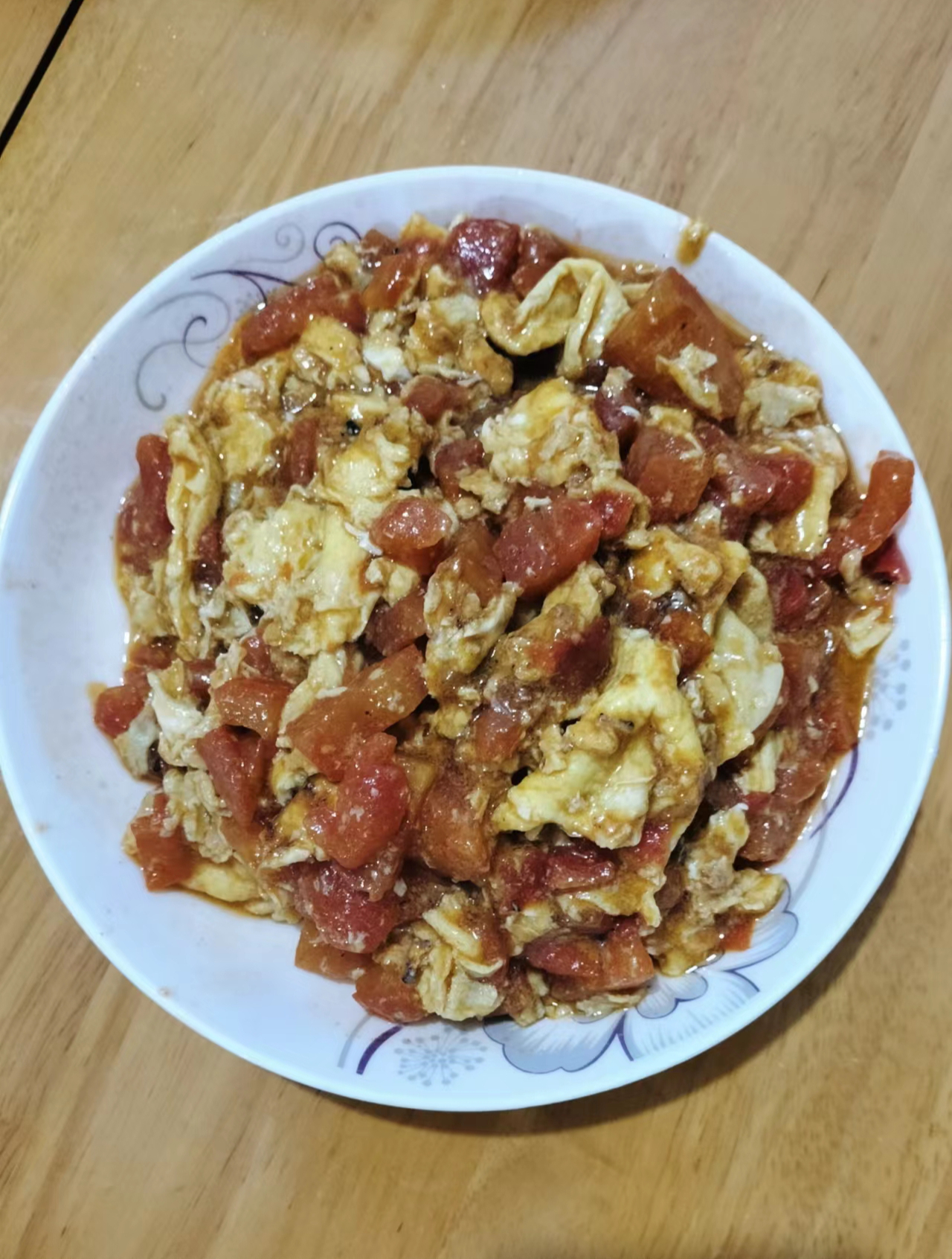 西红柿炒鸡蛋怎样做好吃?试一下这样做吧,好吃又下饭