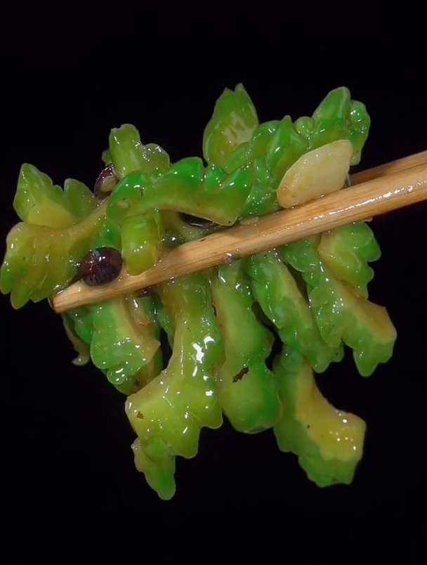 炒苦瓜做法,一起学做菜