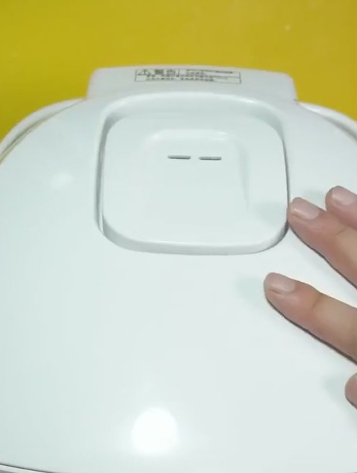 家庭美食电饭煲蛋糕特别好吃电饭煲蛋糕美食教程