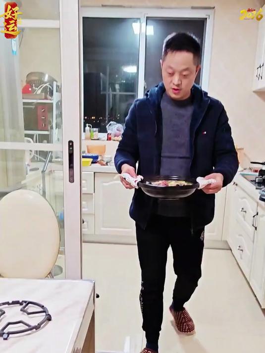 农家自制风味十足腊鸭腿传统腌制晾晒腊味
