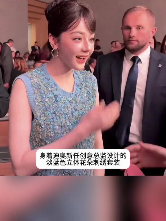 迪丽热巴真的美成公主了,完全让人移不开眼
