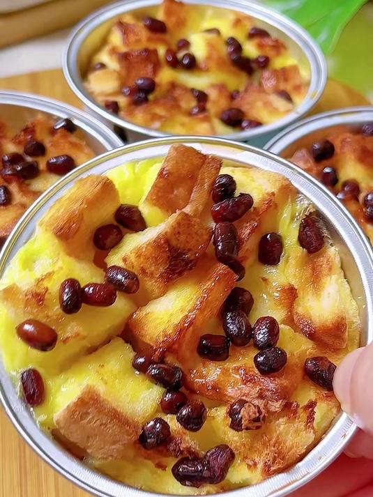 吐司红豆烤蛋奶用家里吃不完的面包片