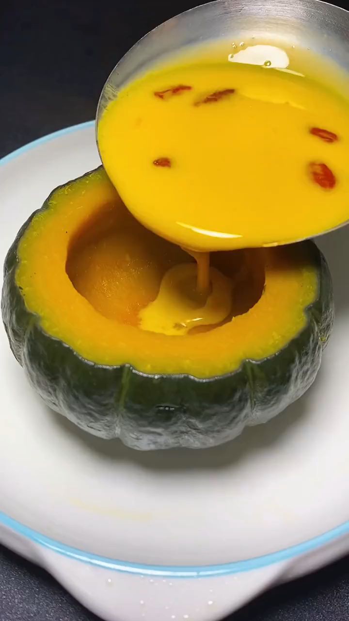 这个南瓜鸡蛋羹,保证你小孩没有吃过