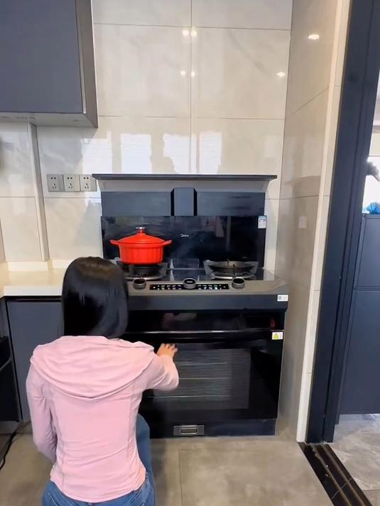 能蒸汽自清洁的集成灶真的太省心了!