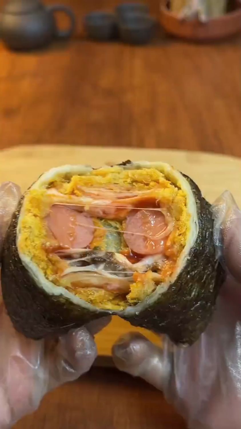 手抓饼肉松芝士卷这样做