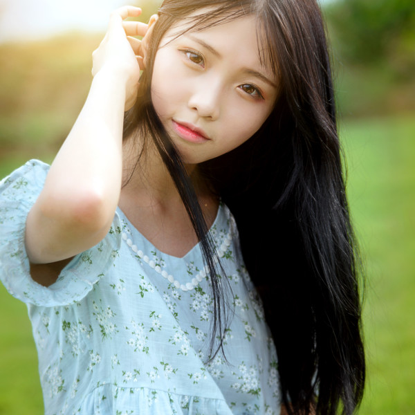 草帽少女-六色网
