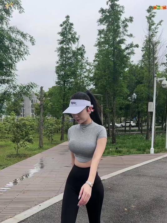 穿不腻的鲨鱼裤来了!超薄透气,百搭显瘦显腿长谁穿谁好看