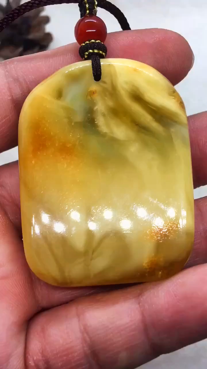 蜜蜡平安无事牌