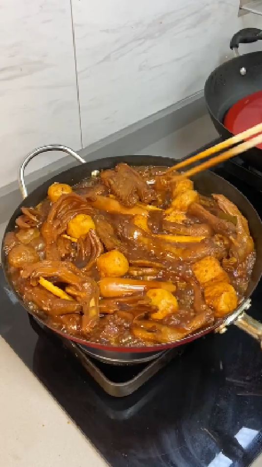 甜辣味的卤鸭货