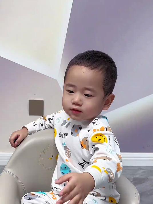 独立包装黑猪午餐肉,给娃吃点好的健康的午餐肉,出门带着也方便