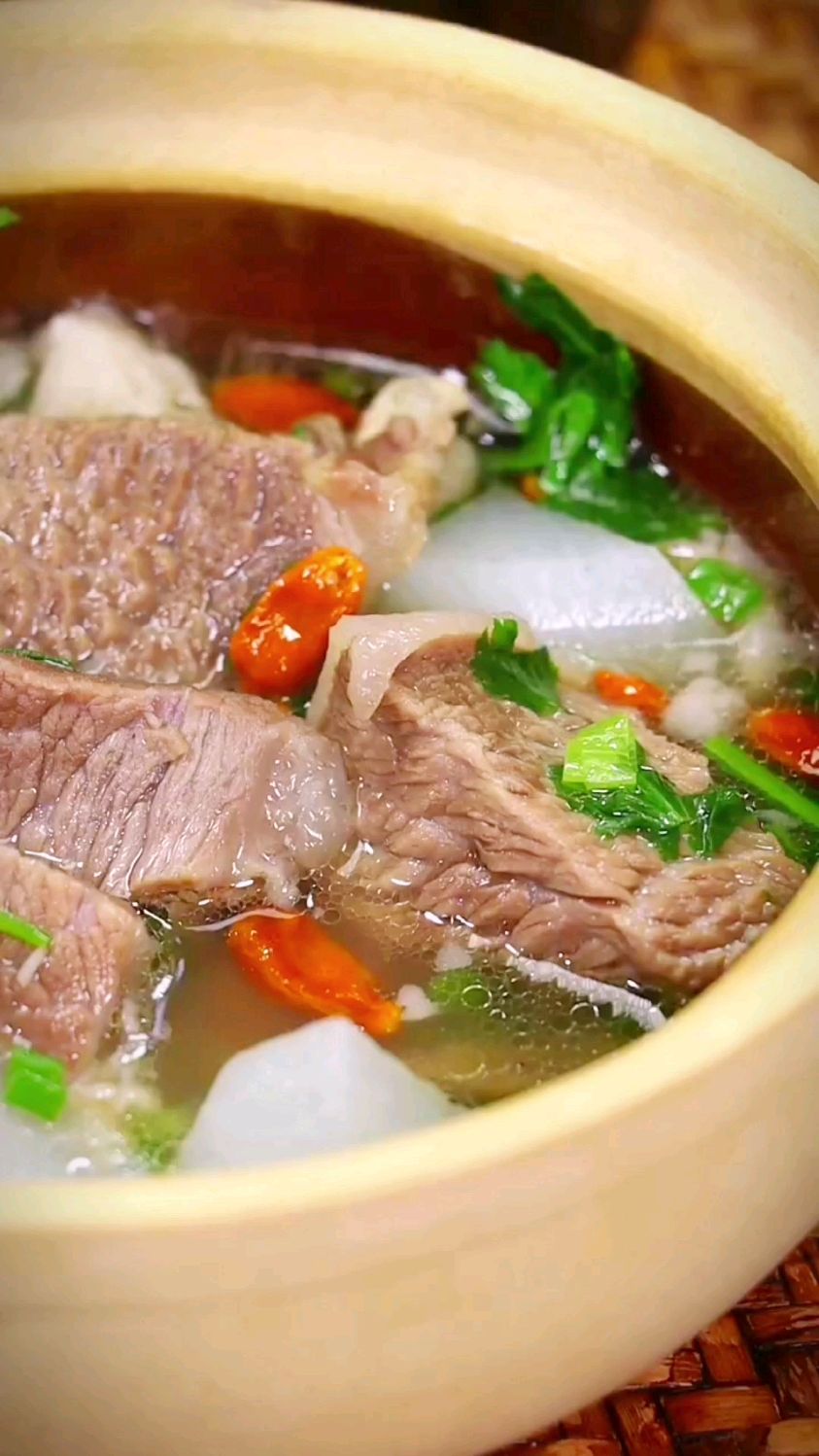 清炖牛腩的做法