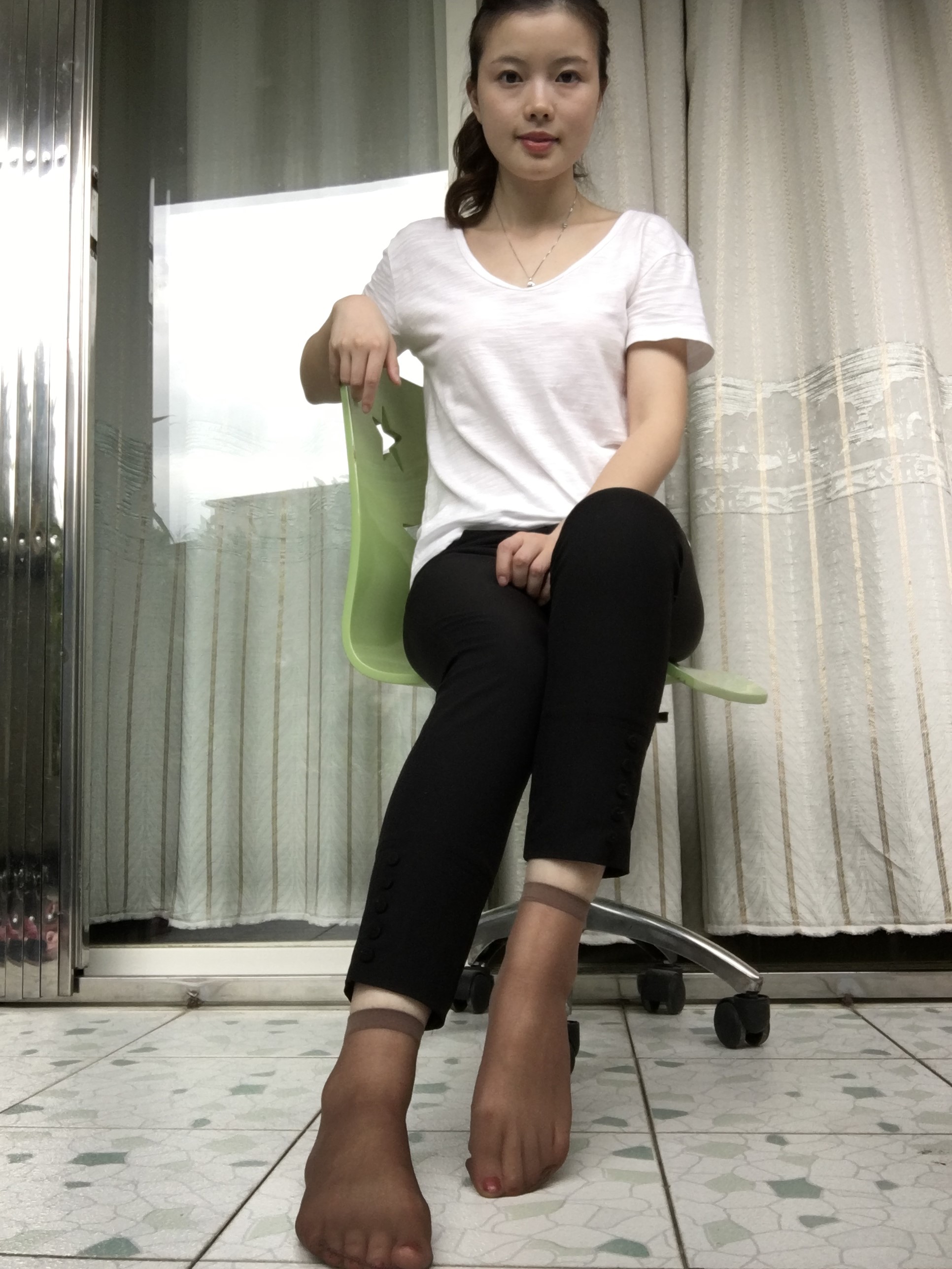 图片[34]-学妹校园寝室短丝系列042 夏丽[237P+2V311M]-六色网