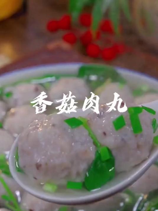 孩子不爱吃蔬菜,我有妙招,趁现在猪肉便宜可以做各种蔬菜肉丸