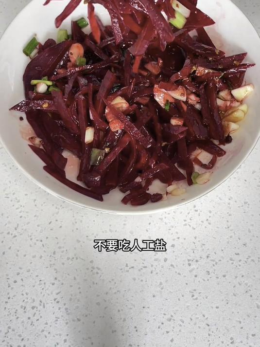 被低估的甜菜根,营养丰富,全家都该多吃!