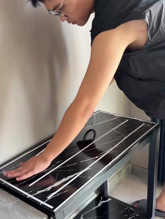 我老弟的新缸终于开了，他这个缸是呆宠儿的背滤缸造景买鱼