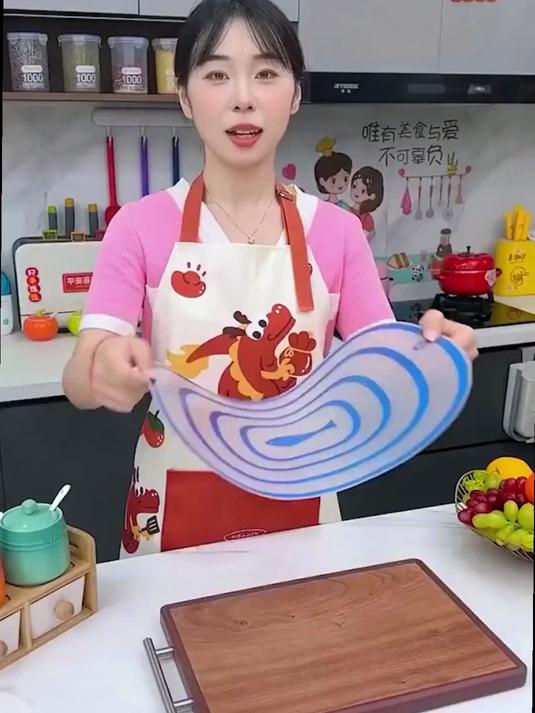 硅胶透明菜板 方便实用,防霉干净又卫生,清洗很方便