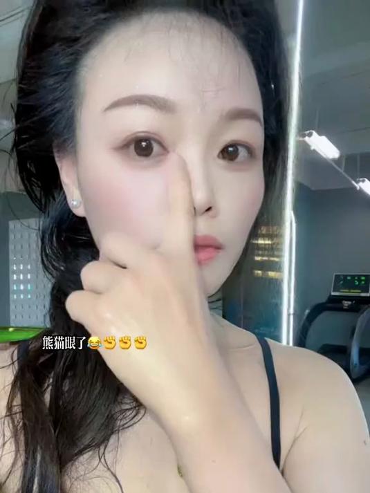 一杯奶茶的热量等于8碗米饭