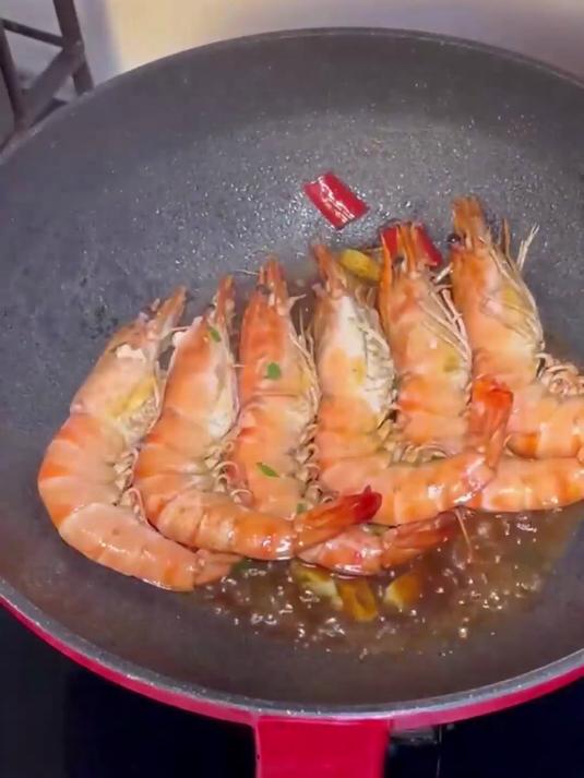 这样做深海黑虎虾,超香?