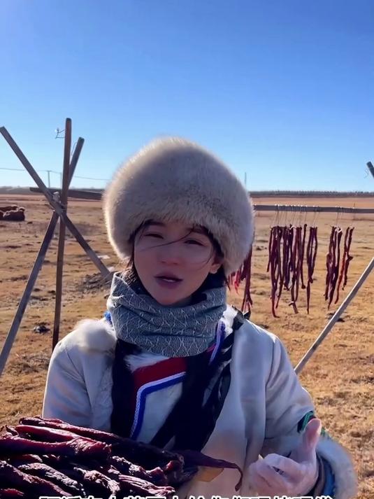 正宗的内蒙古手撕牛肉干，肉香十足，越嚼越香！原切后腿肉