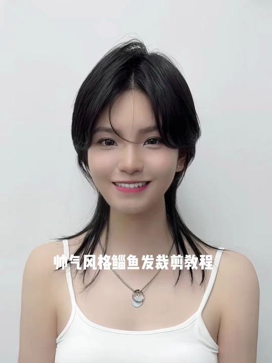 帅气风格长版鲻鱼发裁剪教程