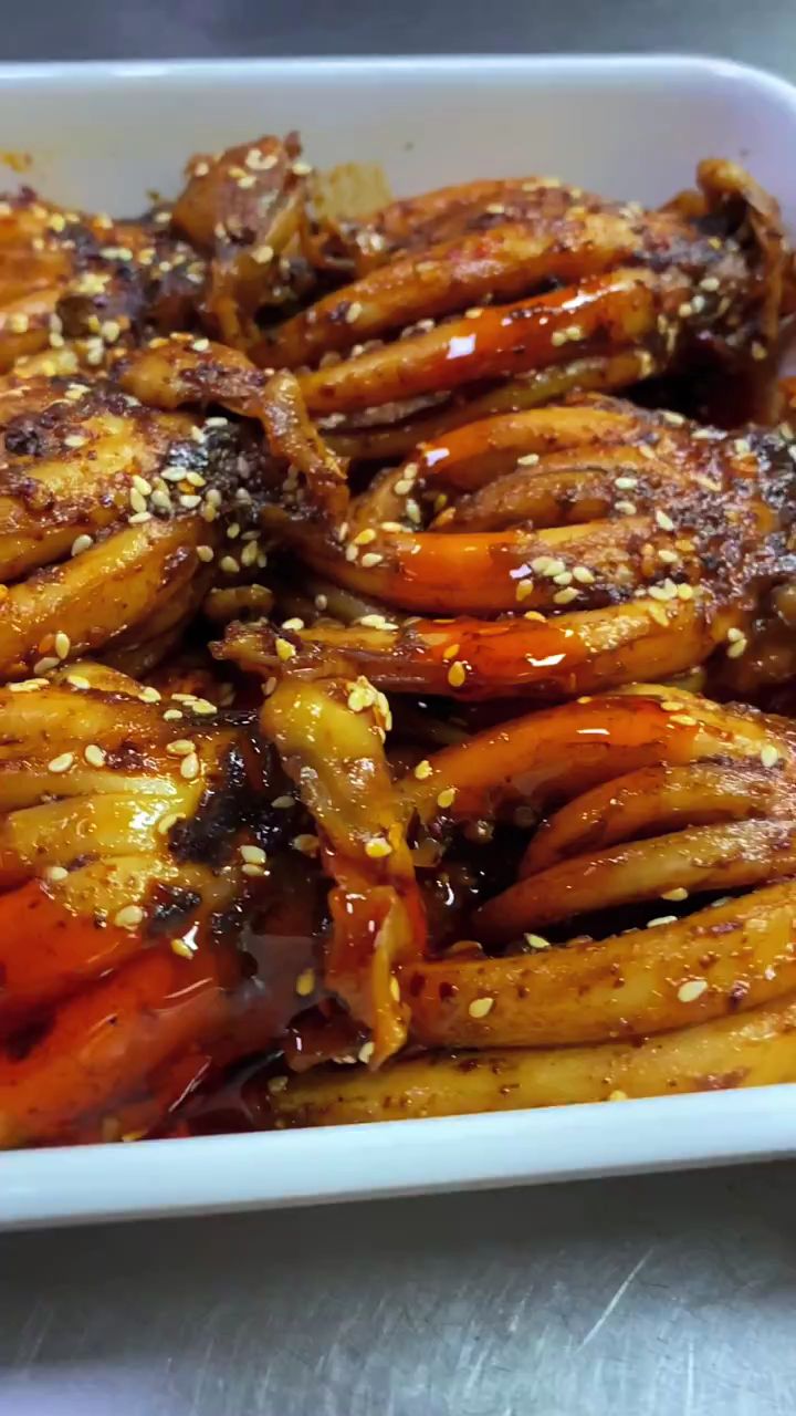 辣卤鱿鱼须。