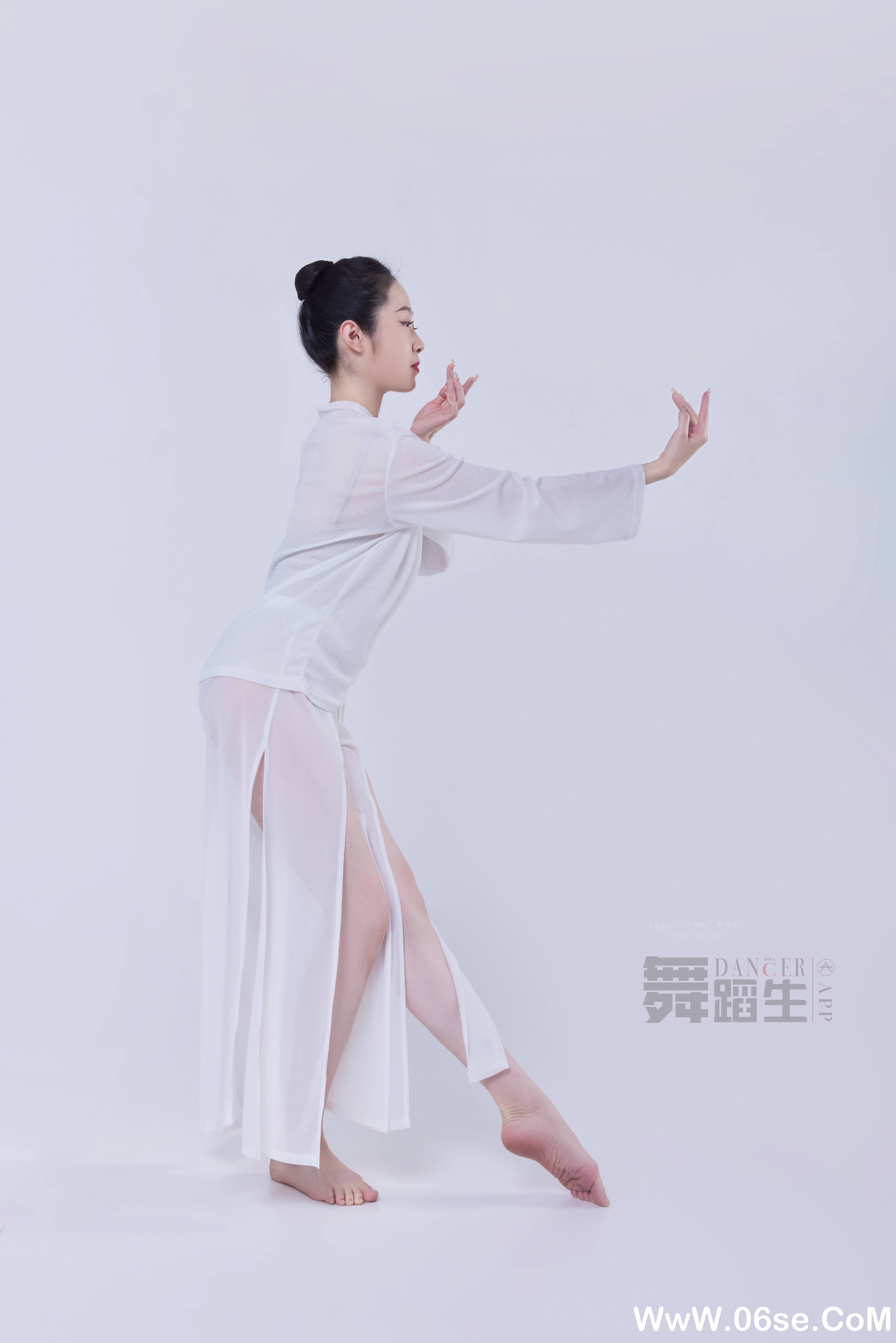 图片[27]-[GALLI嘉丽]舞蹈生日记 087 – 婀娜多姿 景思佳[41P228M]-六色网