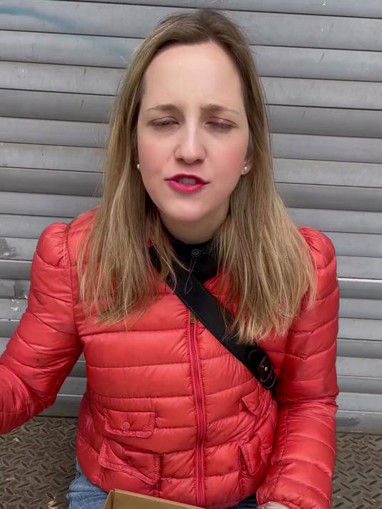 都想看意大利人吃水果披萨