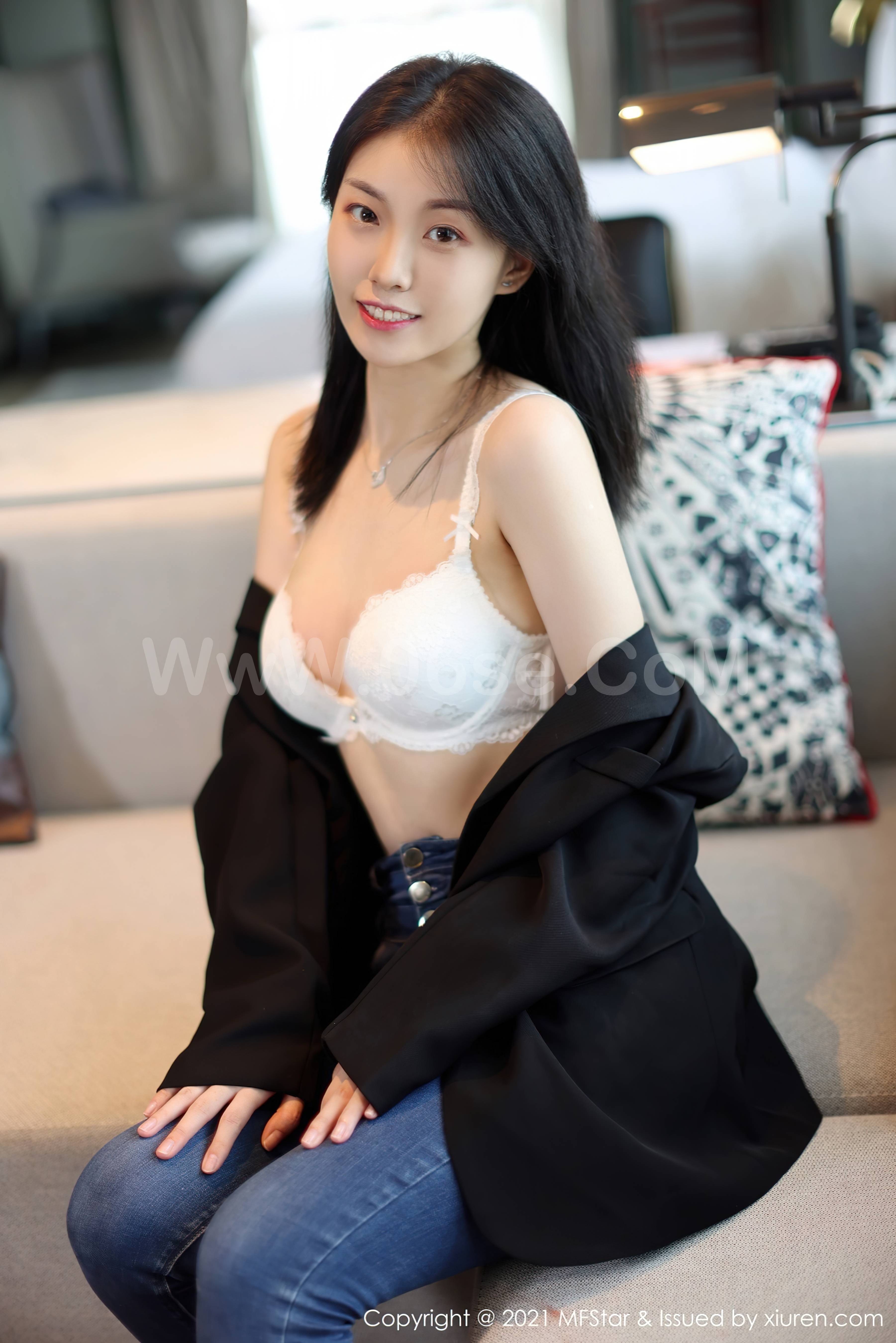图片[21]-[MFStar模范学院]2021.08.30 Vol.530 一颗甜蛋黄a[50+1P486M]-六色网