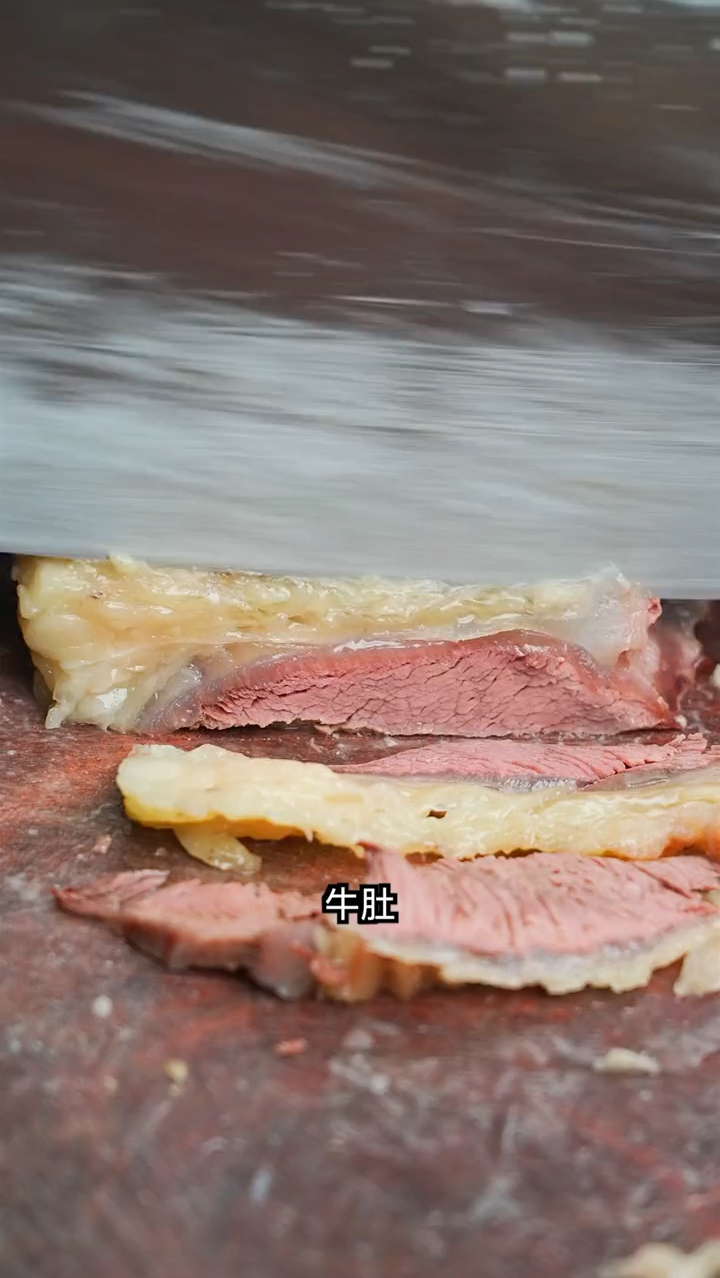 云南铜锅牛肉,一天只卖一头牛